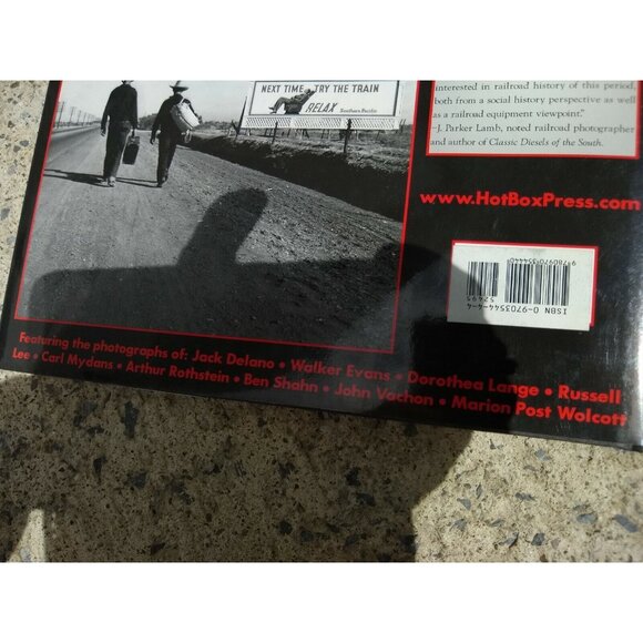 An American Journey: Images of Railroading During the Depression by Mark S.... - Picture 8 of 11
